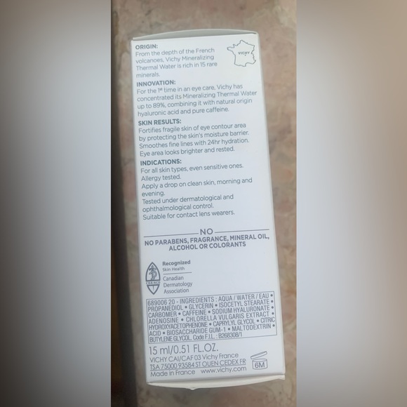 New in Box Vichy Eye cream - Picture 2 of 2